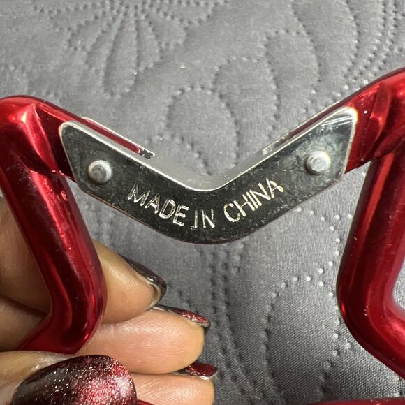 Motivational Aluminum Star Shape Carabiner Clip Spring Snap Hook Large, 2.8 Inch - Picture 4 of 6